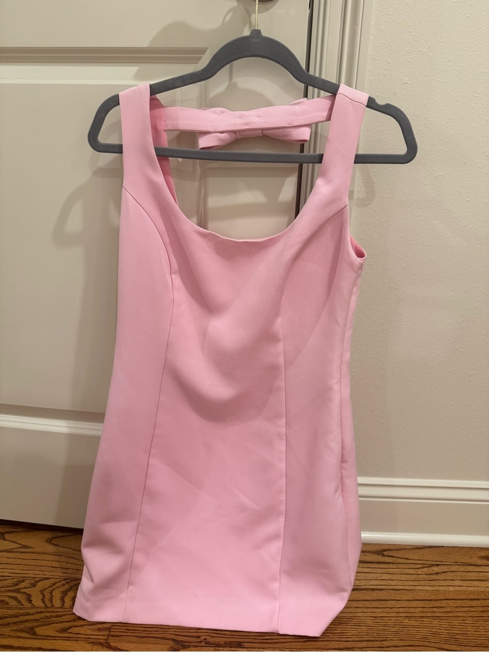 Herringstones Pink Fitted Bodycon Mini Dress Bow Back NWT